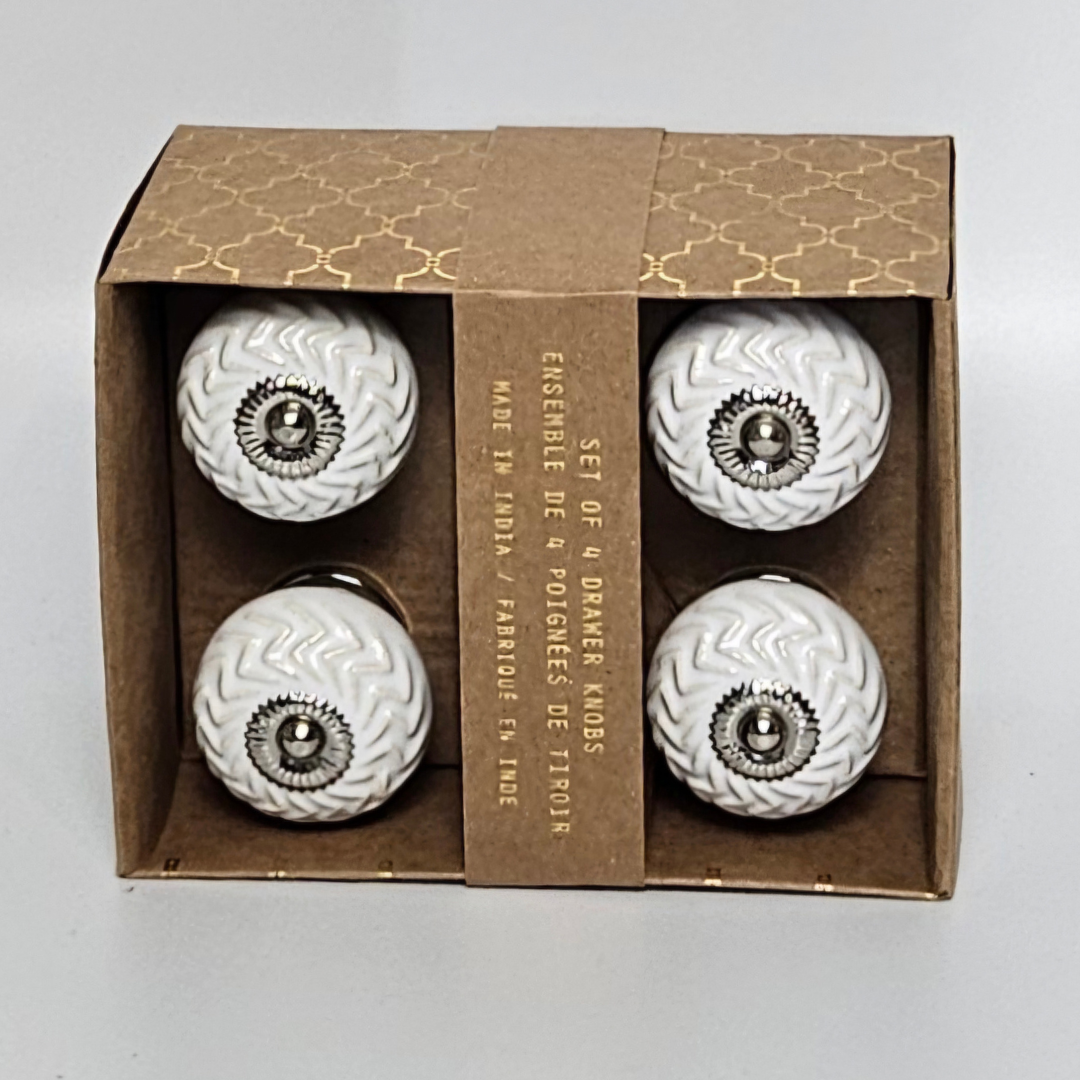 Luxury Vintage Cabinet Knobs Ivory & Silver Set of 4 for Dressers an Luxury Vintage Cabinet Knobs Ivory & Silver Set of 4 for Dressers an