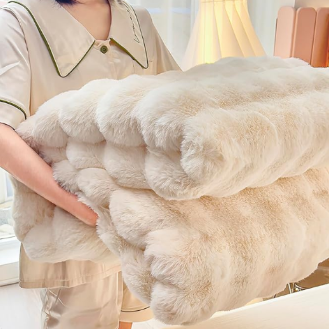 Faux Fur (Cream) - AllureAbode Décor 